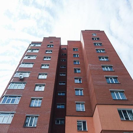 Apartmens Faraon On Illinskaya 5 Floor New Building Sumy Exterior foto