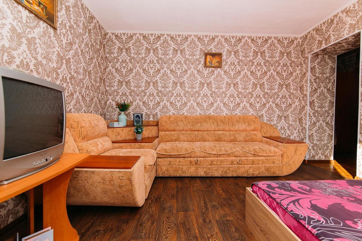 Apartmens Faraon On Illinskaya 5 Floor New Building Sumy Exterior foto